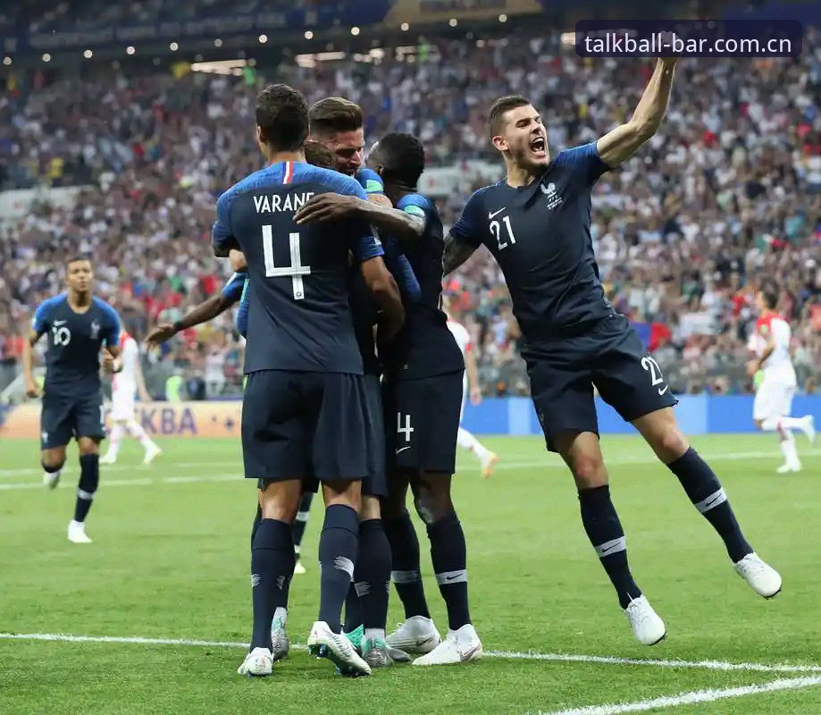 **法国队重组的成功与隐患：德尚的3-0里藏着多少等待？**